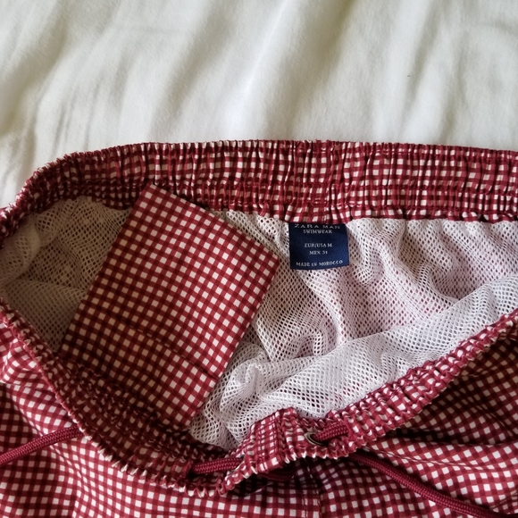 Mens swim shorts - Picture 3 of 4